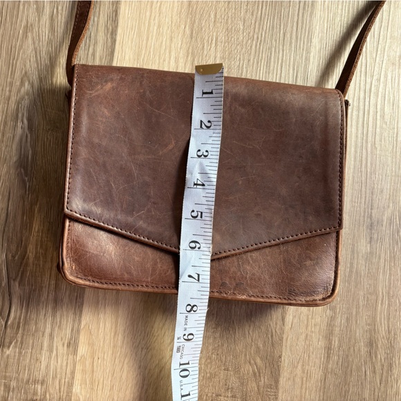 Fashion Able Leather Crossbody Purse Fold Over - Picture 7 of 14